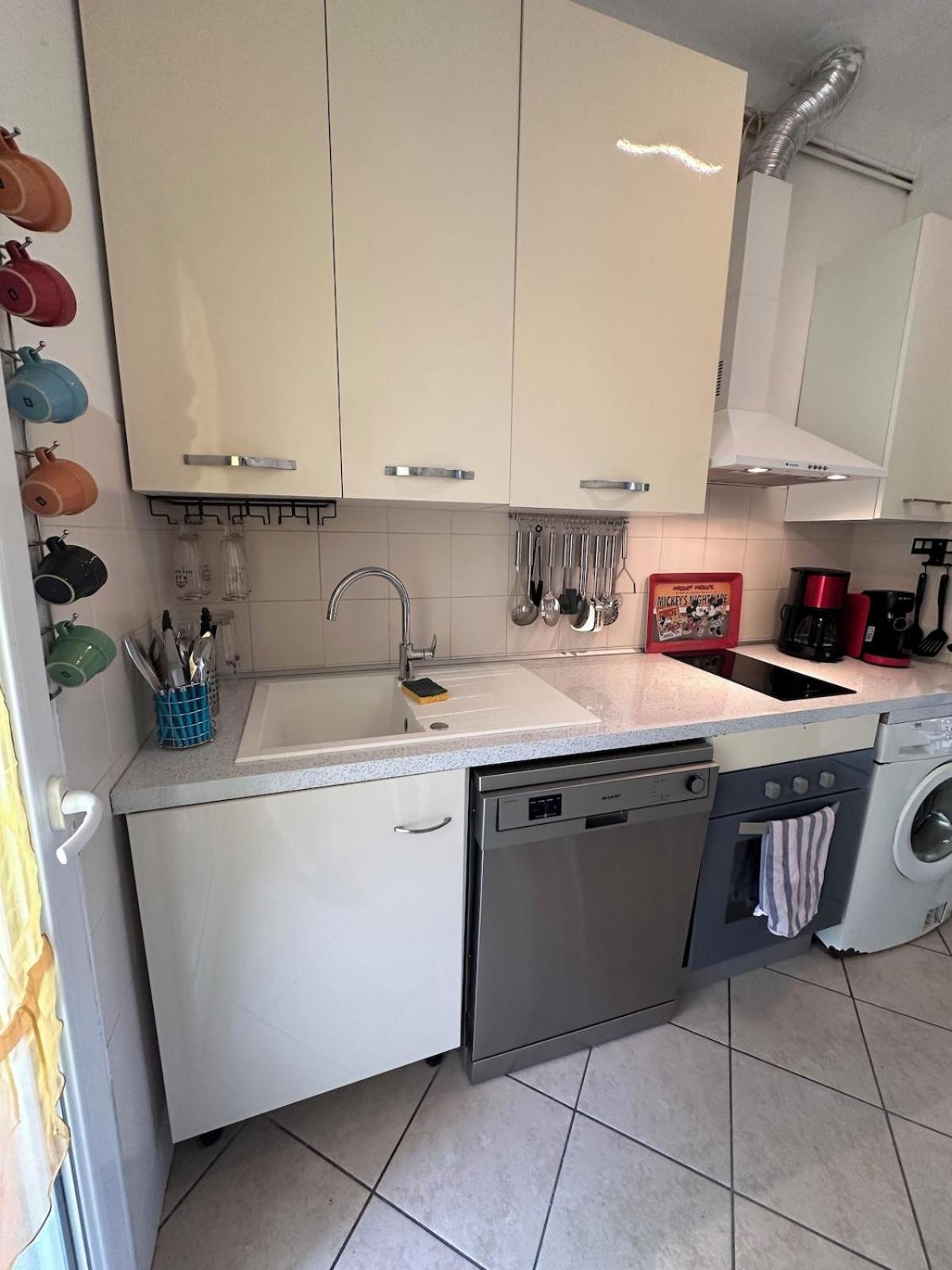 Appartement Dans Villa Roi Soleil 昂蒂布 外观 照片